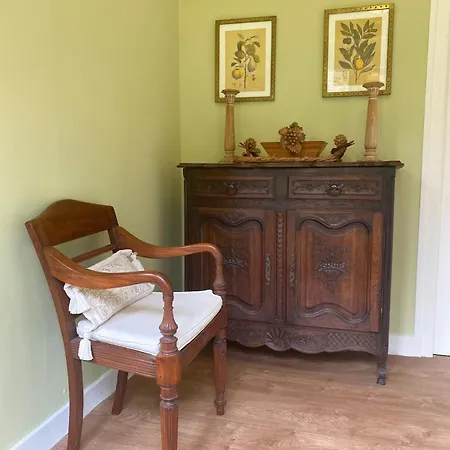 Villa Coccinelle In The Medieval Town Of