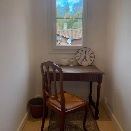 Vila Coccinelle In The Medieval Town Of *