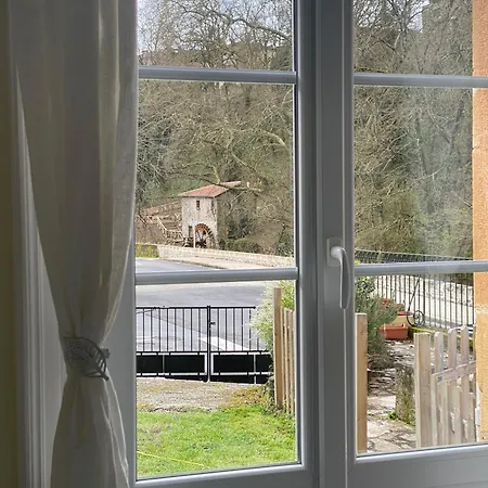 Vila Coccinelle In The Medieval Town Of